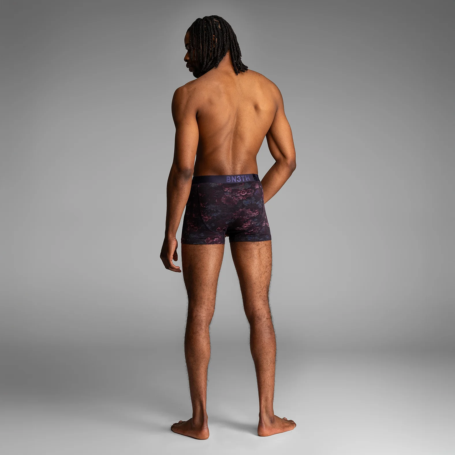 Classic Icon Trunk : Dark Floral Dark Navy - Image 5