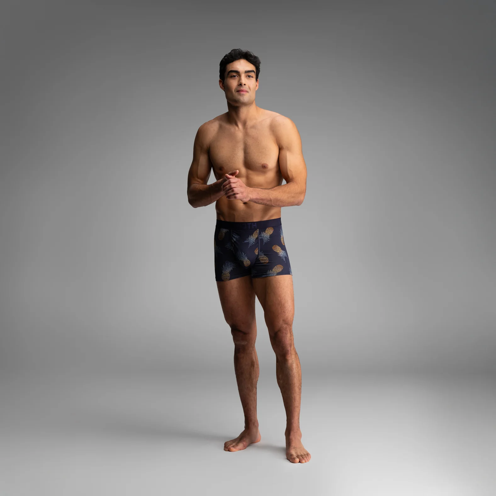 Classic Icon Trunk: Pineapple Ombre - Dark Navy - Image 2