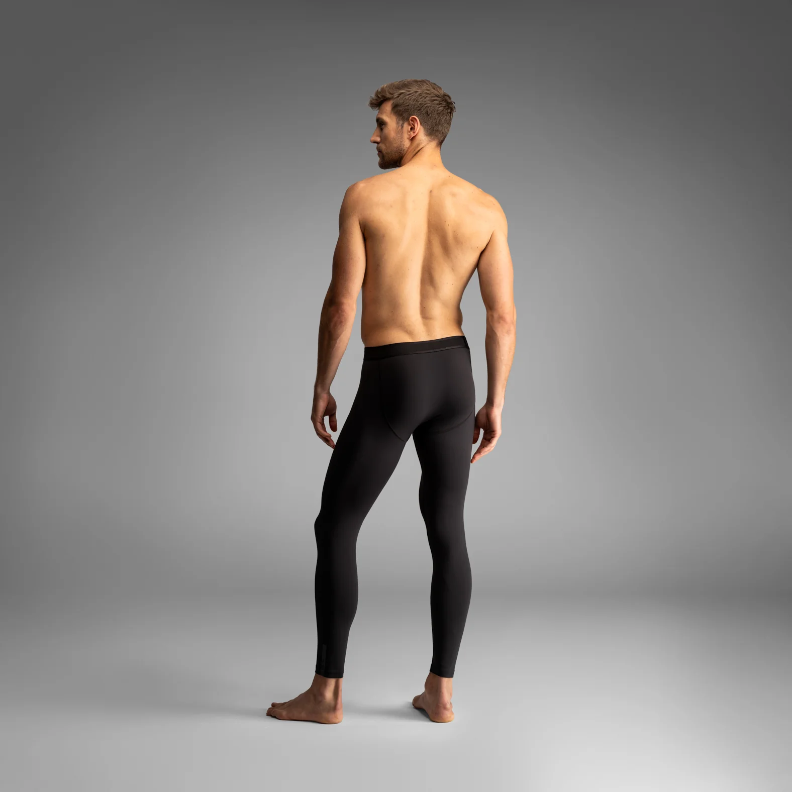 Pro Ultra Liner Tight With Pocket: Black - Image 6