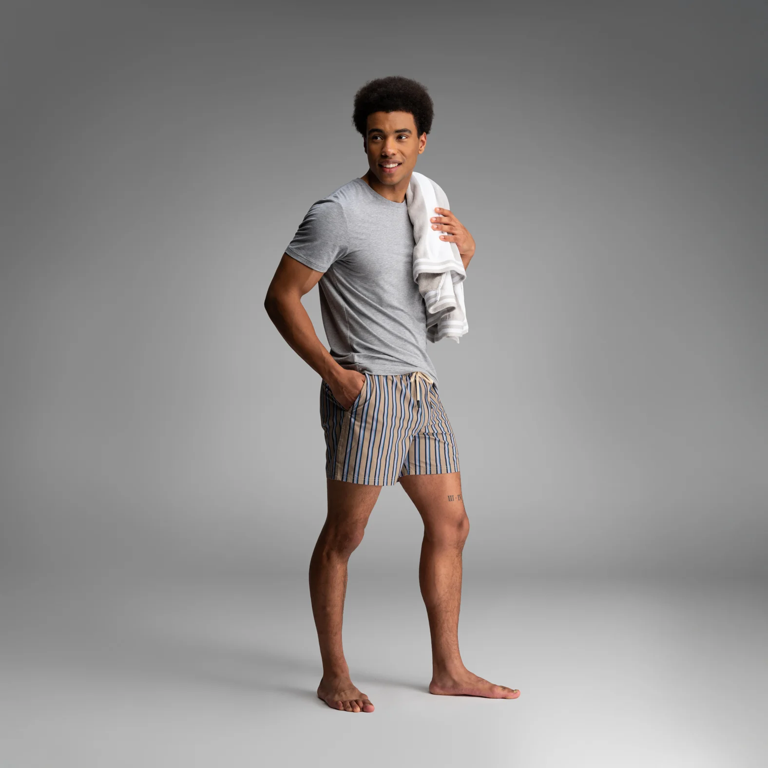Wave 5" Swim Short 2N1: Menswear Stripe - Beige - Image 4