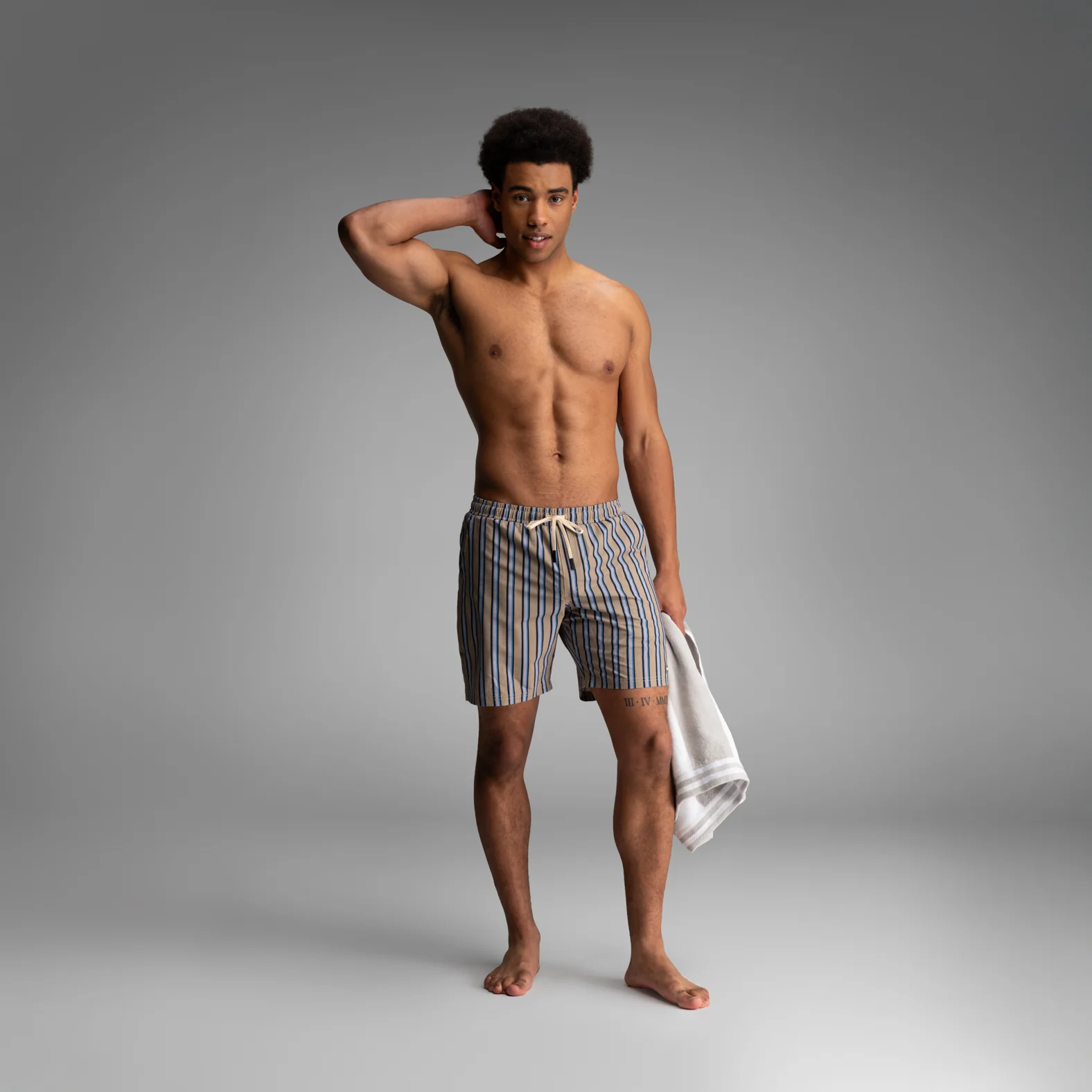 Wave 7" Swim Short 2N1: Menswear Stripe - Beige - Image 5